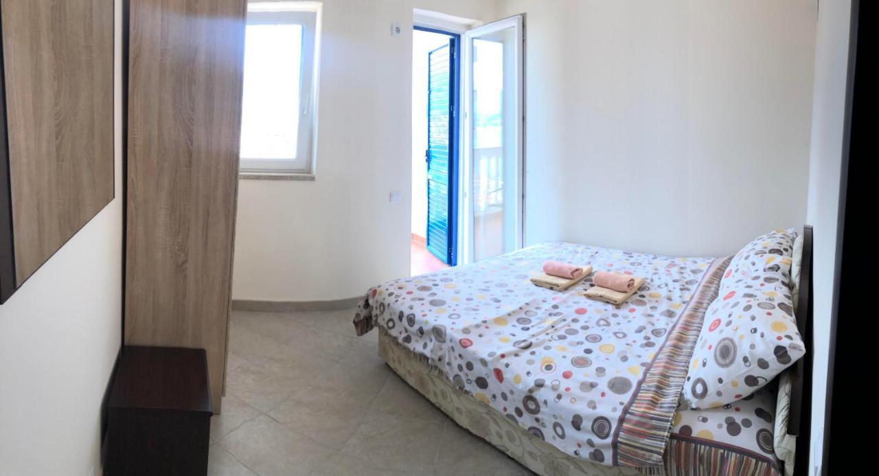 Rafailovici Holiday Apartments Exterior foto